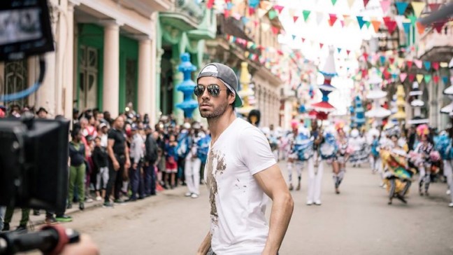 FAEAF5A9-FFA3-4F2E-82BC-71375D6818BC