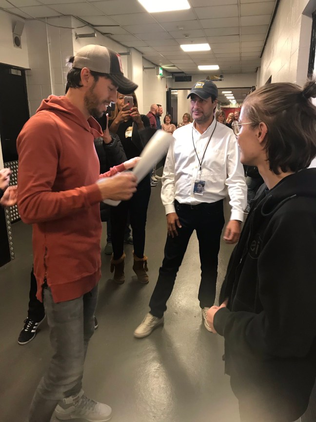 F0697503-22C3-4E68-9C35-450027FFD049